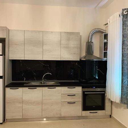 Jessica'S Apartment تيرانا المظهر الخارجي الصورة