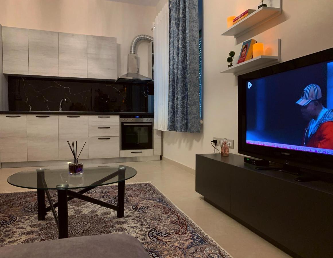 Jessica'S Apartment تيرانا المظهر الخارجي الصورة