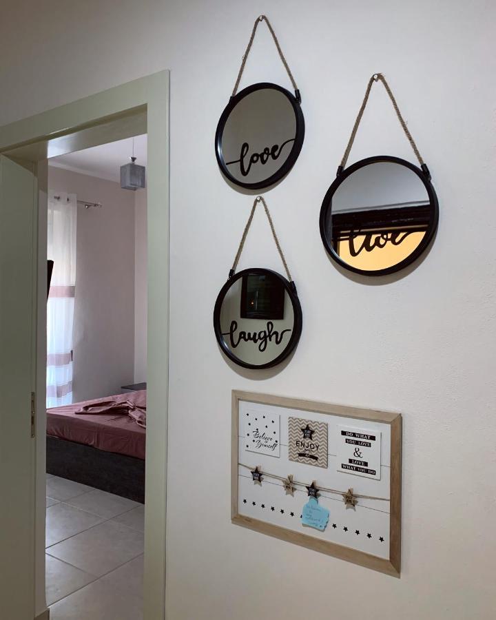 Jessica'S Apartment تيرانا المظهر الخارجي الصورة